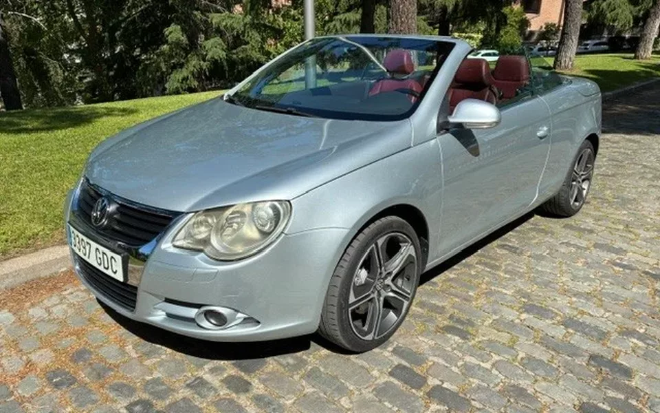 VOLKSWAGEN Eos Eos 2.0TDI Excellence DPF