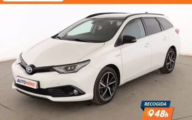 TOYOTA Auris Auris hybrid 140H Feel!