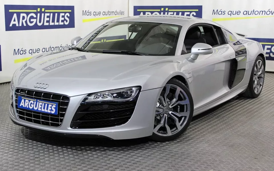 AUDI R8 R8 5.2 FSI V10 quattro S-Tronic