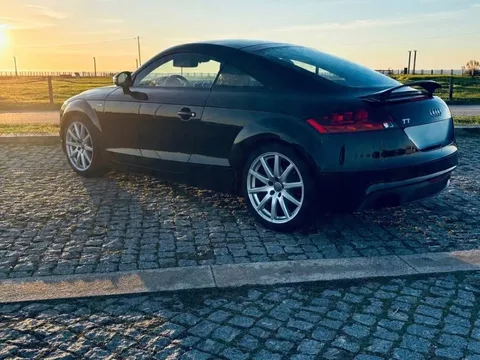 Audi TT Coupé 2.0 TFSI S-line