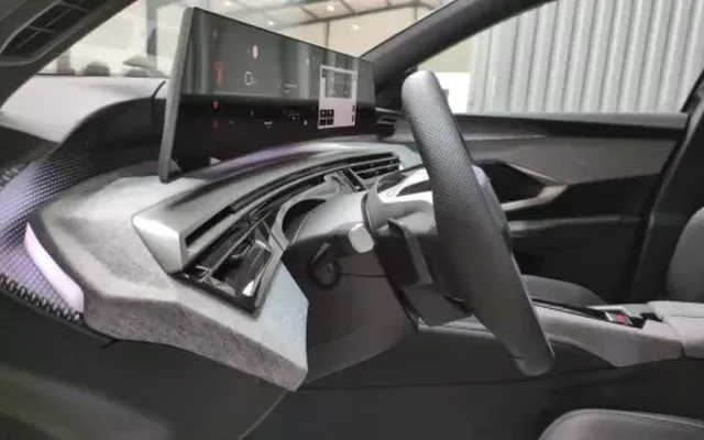Peugeot 5008 HYBRID 145CH E-DCS6 GT Zéro km immatriculé