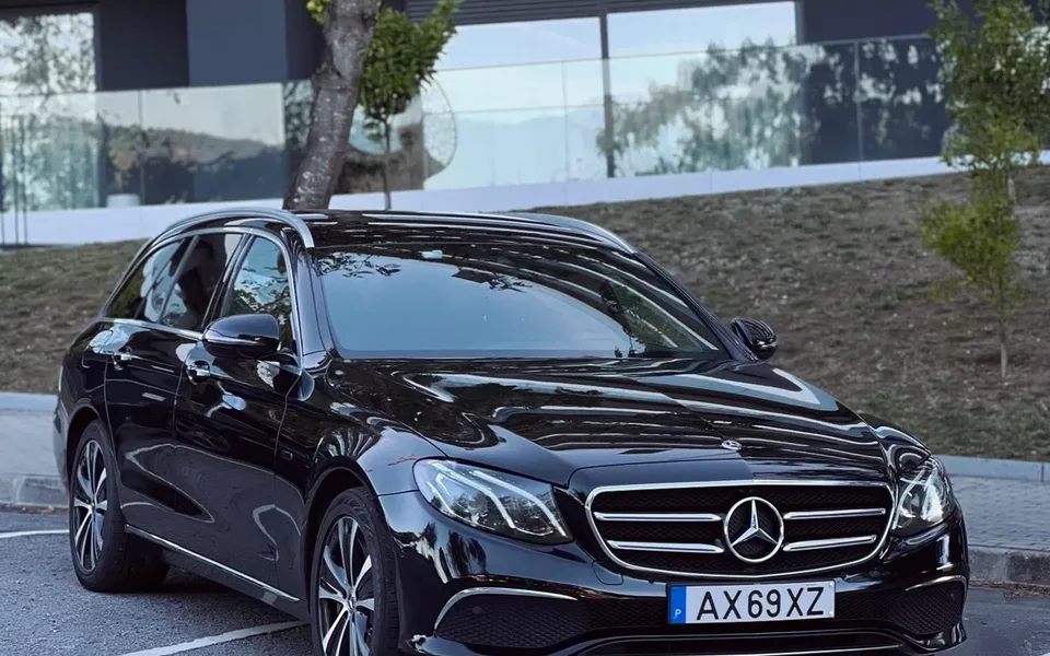Mercedes-Benz E 300 Bluetec Hybrid Avantgarde