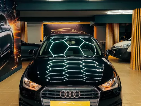 Audi A1 Sportback 1.0 TFSI ultra