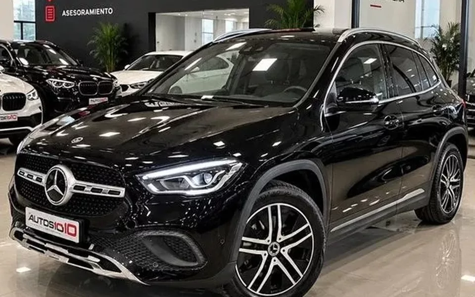 MERCEDES-BENZ Clase GLA 200 d 4MATIC 8G-DCT