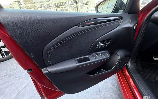 OPEL Corsa Corsa 1.2T XHL MHEV S/S GS Aut. 100