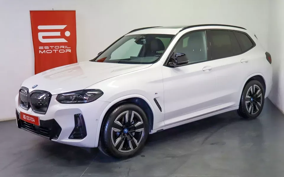 BMW iX3 M Sport Inspiring