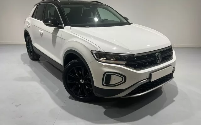 VOLKSWAGEN T-Roc Dark TSI 110cv 6 Vel Man