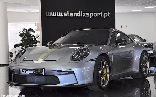 Porsche 911 (992) GT3 Touring Package