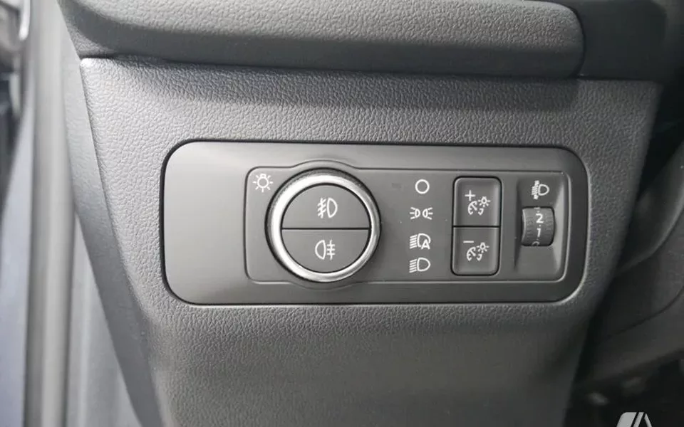FORD Kuga ST-Line 2.5 Duratec FHEV 140kW Auto