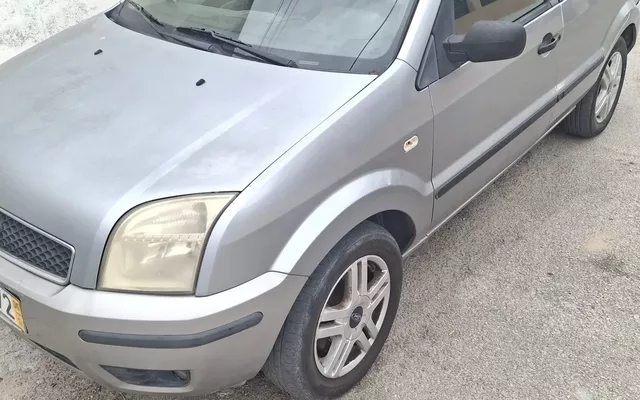 Ford Fusion 1.25 First Edition