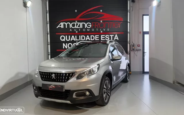 Peugeot 2008 1.2 PureTech Crossway
