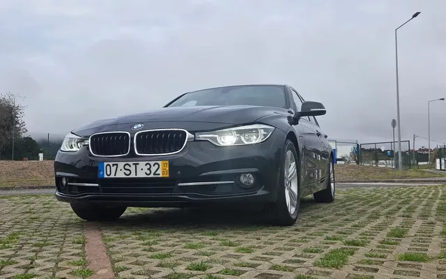 BMW 330 e iPerformance Advantage