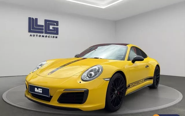 PORSCHE 911 911 Carrera 4 S Coupé PDK