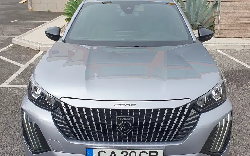Peugeot 2008 Hybrid 145 e-DSC Allure