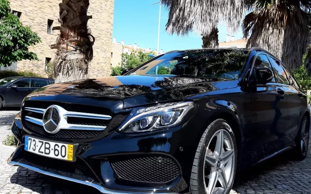 Mercedes-Benz C 220 (BlueTEC) d Station 7G-TRONIC AMG Line