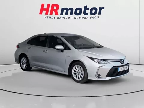 TOYOTA Corolla Corolla Sedán 125H Business Plus