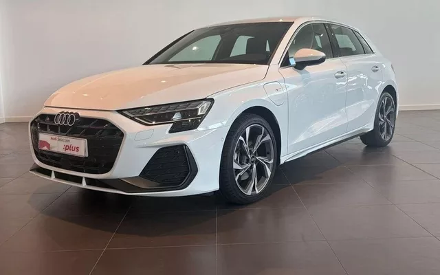 AUDI A3 A3 Sportback TFSI e S line S tronic 150kW