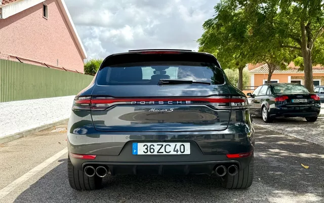Porsche Macan S