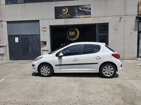 PEUGEOT 207 207 1.4HDI Sport