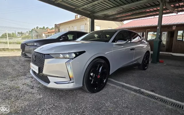 DS DS4 E-TENSE 225 PERFORMANCE LINE