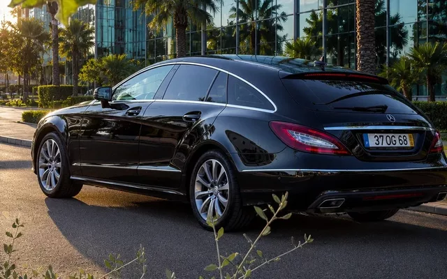 Mercedes-Benz CLS 220