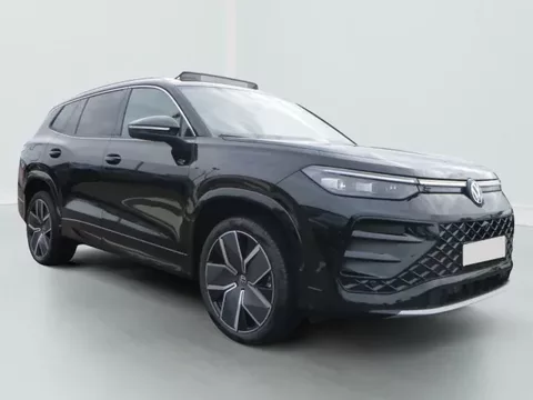 Volkswagen Tayron Tayron 1.5 eHybrid 272ch DSG6 5pl R-Line Zéro km immatriculé