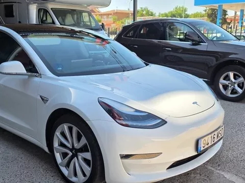TESLA Model 3 Model 3 Long-Range Dual Motor AWD