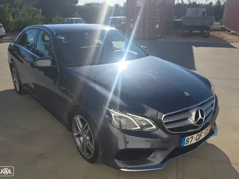 Mercedes-Benz E 250 BlueTEC Avantgarde Auto