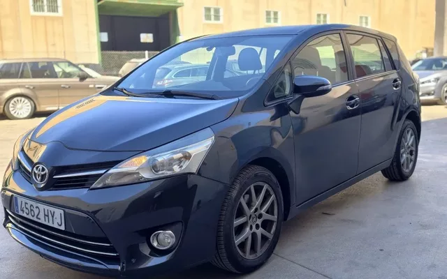 TOYOTA Verso Verso 140 Advance 7pl. MultiDrive