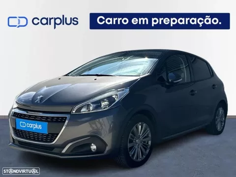 Peugeot 208 1.2 PureTech Signature