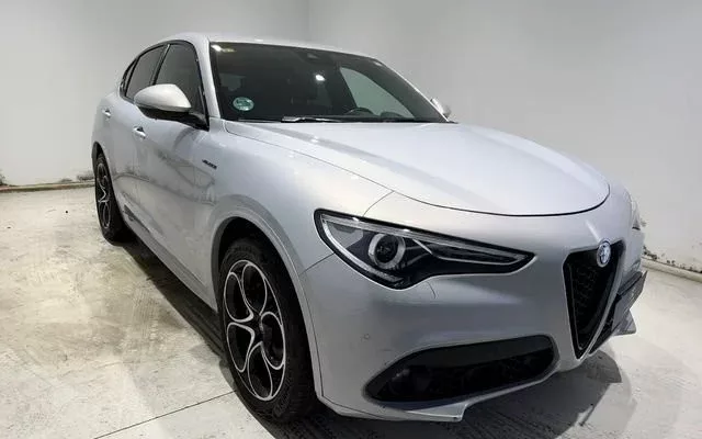 ALFA ROMEO Stelvio Stelvio 2.2 Veloce Q4 210 Aut.