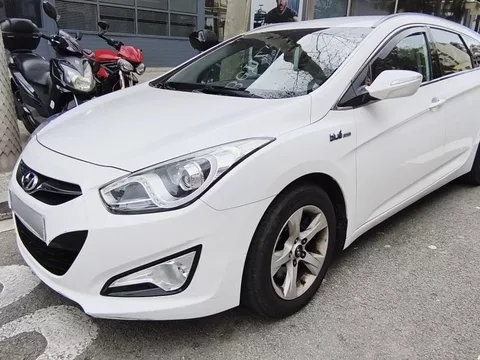 HYUNDAI i40 i40 CW 1.7CRDI GL Bluedrive