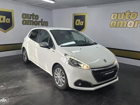Peugeot 208 1.5 BlueHDi Signature