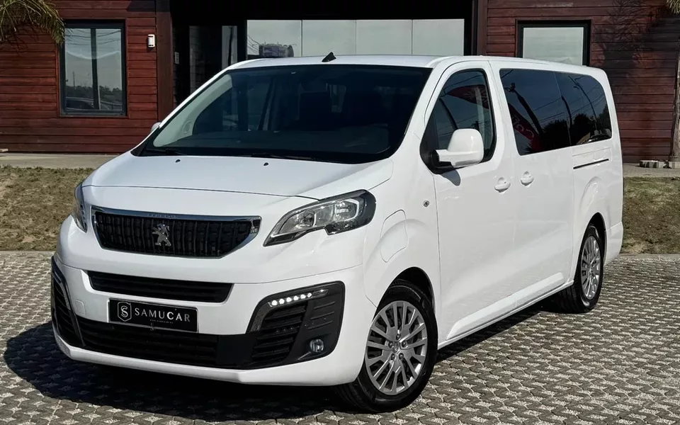Peugeot e-Expert 75 kWh Semi-Vidrado Long