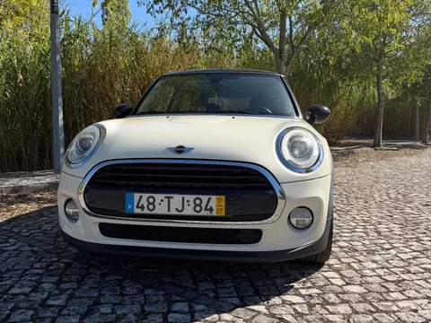 MINI 3 Portas