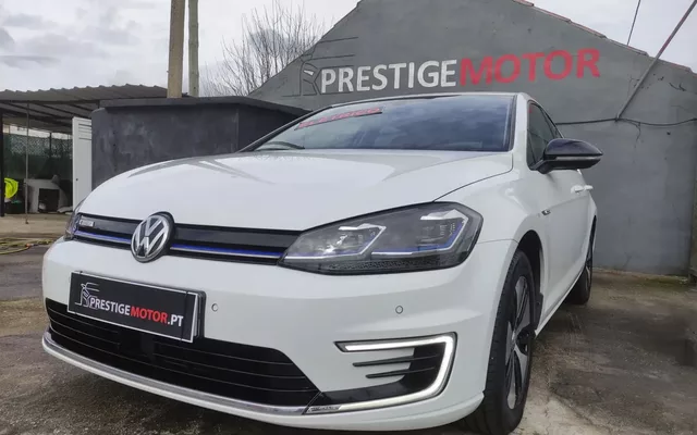 VW e-Golf AC/DC