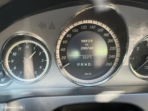 Mercedes-Benz E 250 CDi Avantgarde BlueEfficiency Auto
