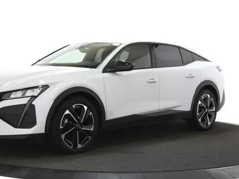 Peugeot 408 1.2 Hybrid Allure e-DCS6