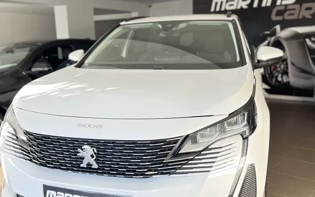 Peugeot 5008 1.2 PureTech Allure Pack EAT8