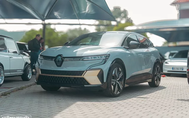 Renault Mégane E-Tech EV60 Iconic