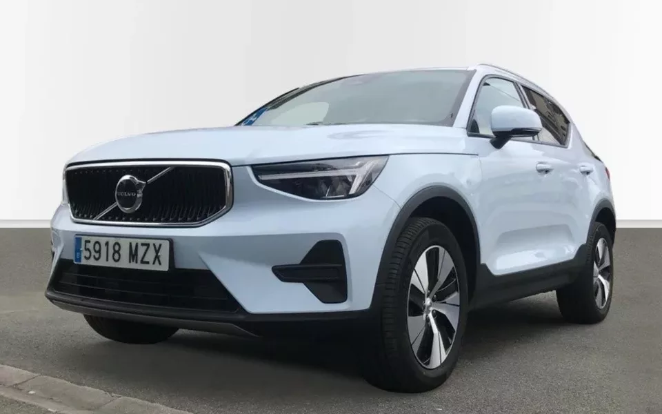 VOLVO XC40 XC40 2.0 B3 CORE AUTO 5P