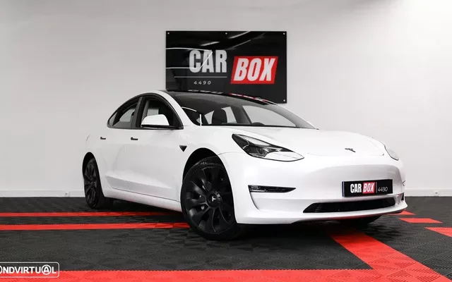 Tesla Model 3 Long Range Tração Integral Premium