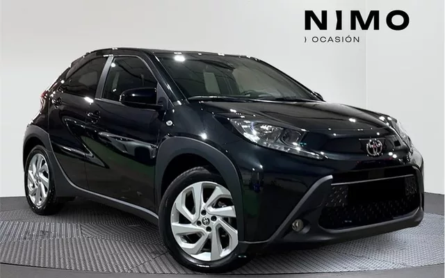 TOYOTA Aygo X Cross AYGO X CROSS 1.0 VVT-I 72CV Play