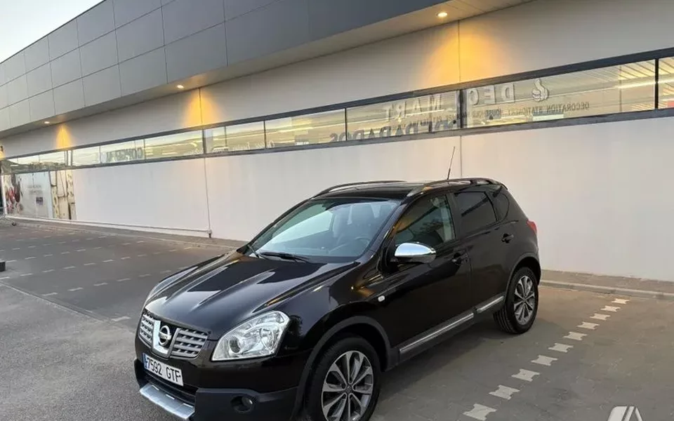 NISSAN Qashqai Qashqai 2.0dCi Tekna Sport Chrome 4x2
