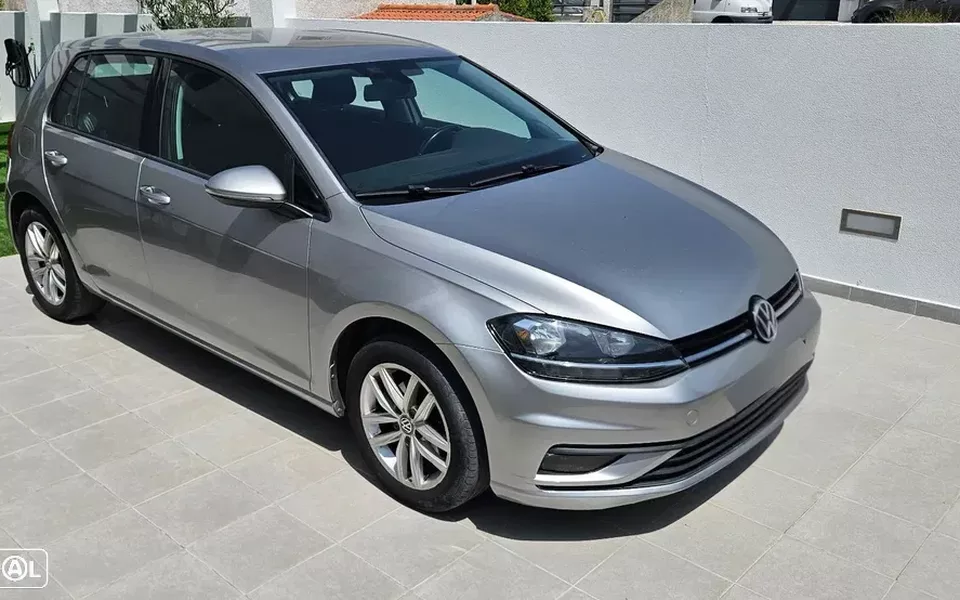 VW Golf 1.0 TSI Confortline