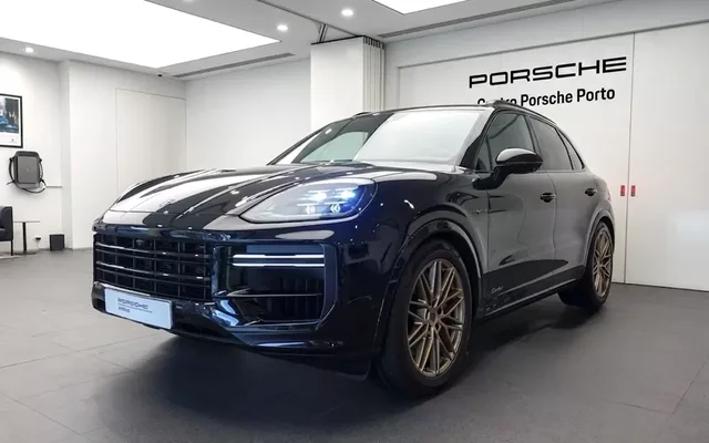 Porsche Cayenne Turbo E-Hybrid