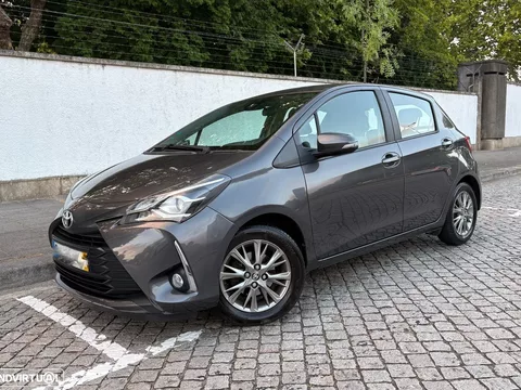 Toyota Yaris 1.0 VVT-i Comfort +PS Style +P.Techno +P.Sport