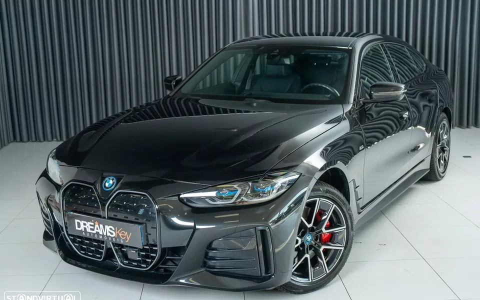 BMW i4 eDrive40 Pack Desportivo M Pro