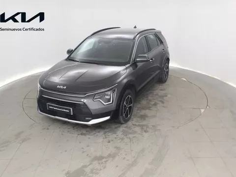 KIA Niro 1.6 GDi HEV 95kW (129CV) Drive