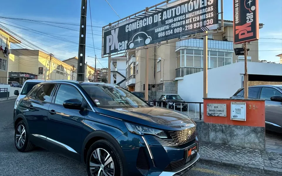 Peugeot 3008 1.6 Hybrid Allure e-EAT8